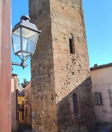 Tatil Evi La Casetta Sotto La Torre *